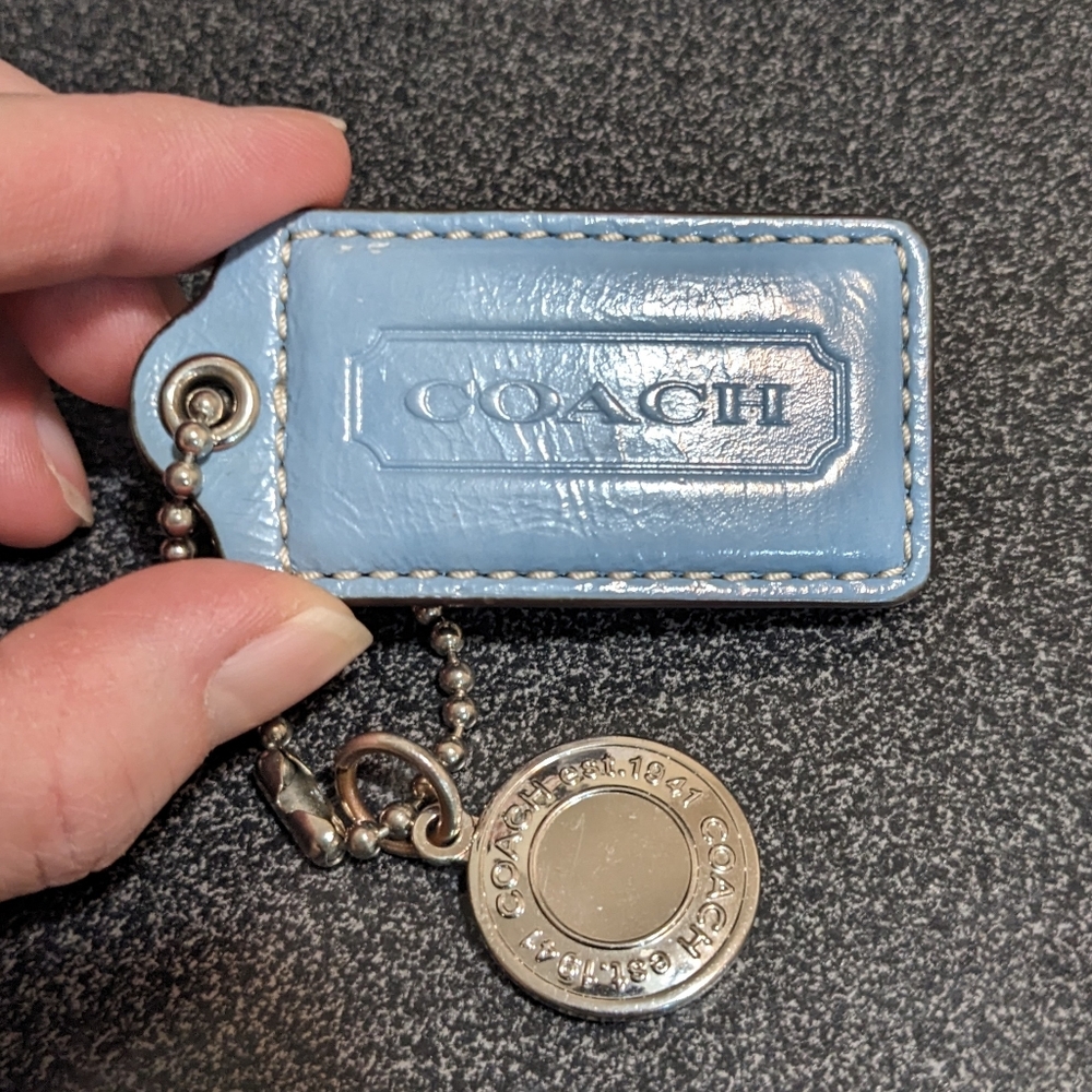 Vintage Coach Hangtag And Medallion Leather Soft Blue - Picture 2 of 7